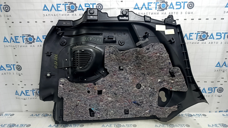 Обшивка арки правая Jeep Renegade 15-20 черная, тип 1, царапины, сломана направляйка