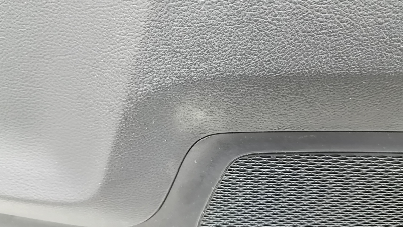 Торпедо передняя панель с AIRBAG Jeep Compass 17-21 черная, ржавый пиропатрон, под чистку
