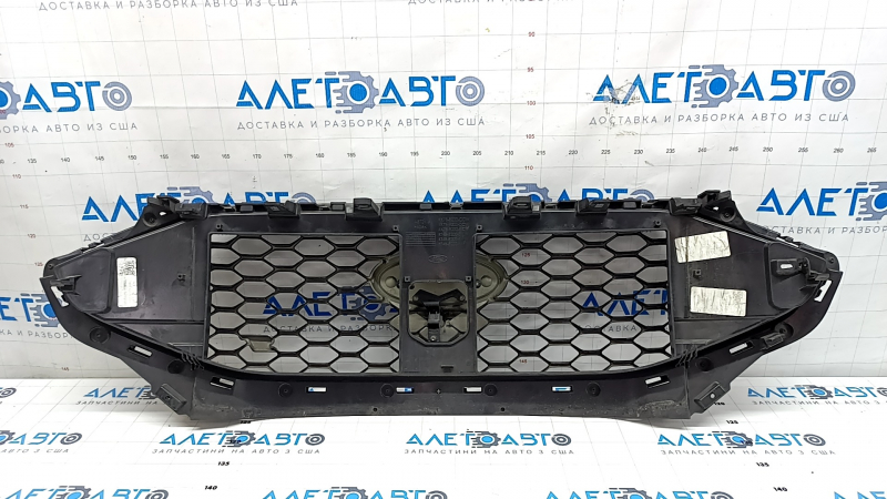Решетка радиатора grill Ford Edge 19-24 в сборе со значком, под камеру, ST, царапина, песок