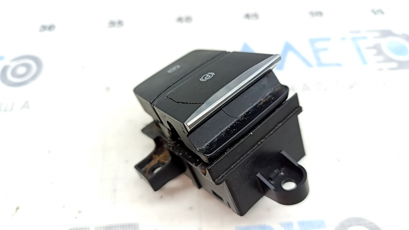 Кнопка паркинга Ford Escape MK4 20-26 трещина