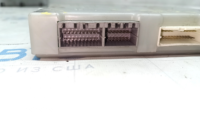 CLIMATE CONTROL MODULE Infiniti FX35 FX45 03-06 надломан корпус