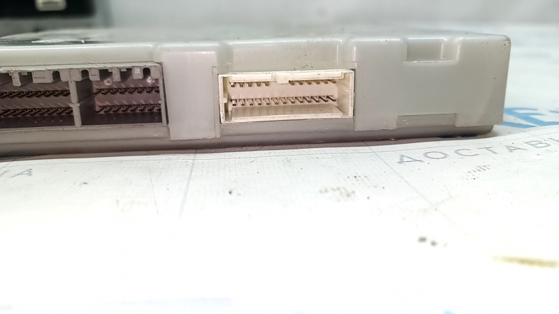 CLIMATE CONTROL MODULE Infiniti FX35 FX45 03-06 надломан корпус