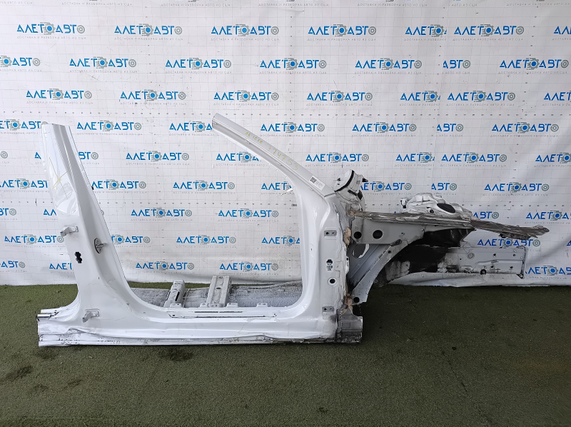 Кузов Audi A6 C7 2012-2015, изначально б/у, с заметными повреждениями.