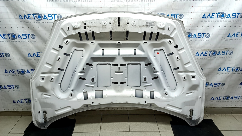 Капот голый Ford Escape MK4 20-22 алюминий, белый AZ