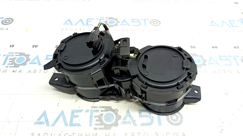 Подстаканник центральной консоли Ford Escape MK4 20-26 черный, с подсветкой