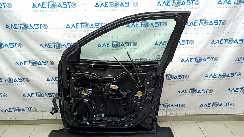 Дверь в сборе передняя правая Jeep Cherokee KL 14-20 keyless, черный PXJ, тычки