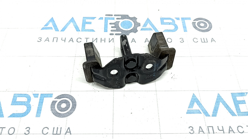 Крюк замка двери багажника Ford Escape MK3 17-19 рест