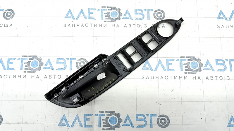 Накладка управления стеклоподъемником передним левым Ford Escape MK3 13-19 черная с хром, надломано крепление