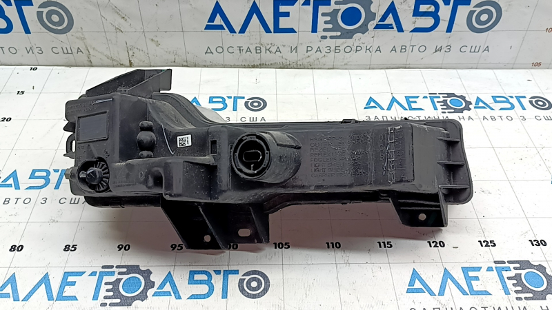 Противотуманная фара птф левая Tesla Model 3 18-23 с поворотником, с корректором, песок