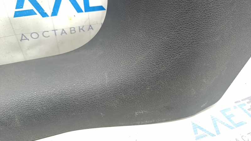 Накладка порога внутренняя передняя левая Audi Q5 80A 18-20 серая, царапины