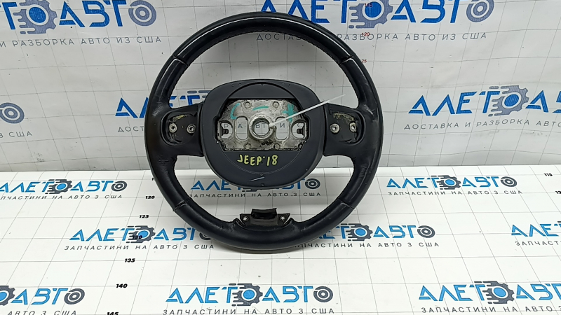Руль голый Jeep Grand Cherokee WK2 14-22 кожа черная, царапины, тычки