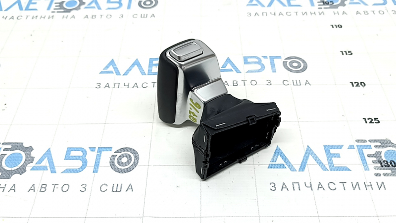 Ручка КПП в сборе Audi Q7 16-19 черная