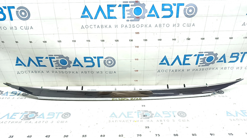Молдинг крышки багажника Lexus ES300h ES350 13-15 хром, под камеру, царапины