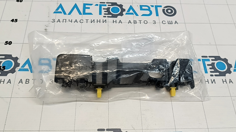 Крепление переднего бампера левое крыло Hyundai Kona 18-21 1.6, 2.0