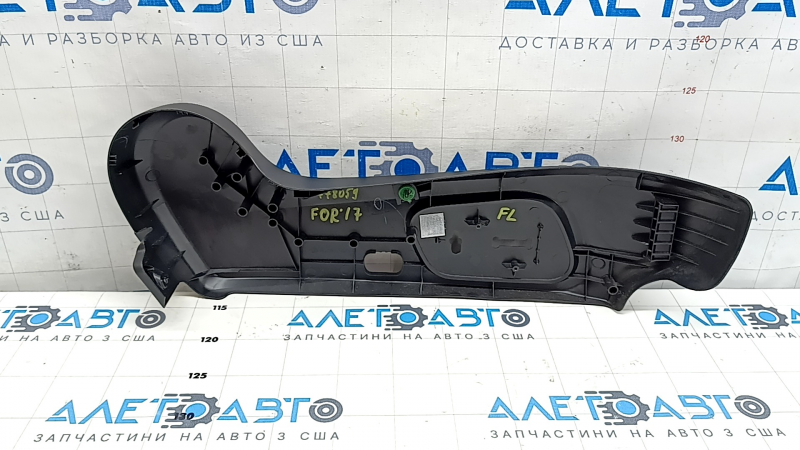 Накладка водительского сидения боковая левая Subaru Forester 14-18 SJ структура, царапины