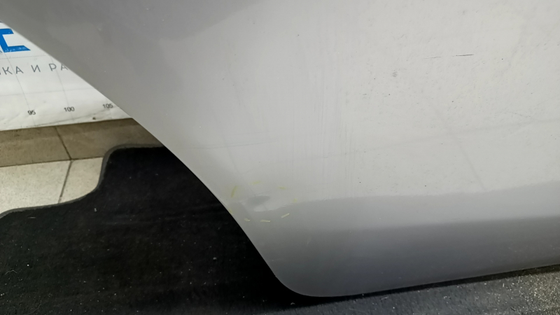 Дверь голая задняя правая Toyota Prius V 12-17 серебро 1F7, тычка, примятость, царапина