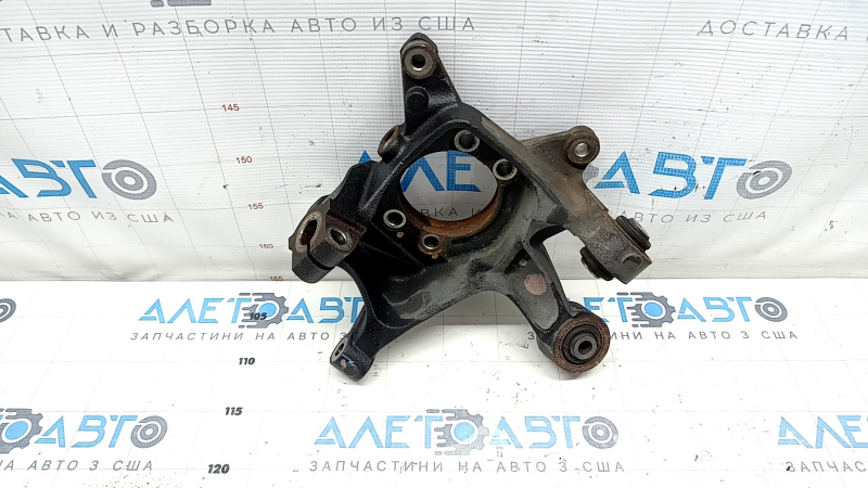 Цапфа задняя правая Subaru Forester 17-18 SJ