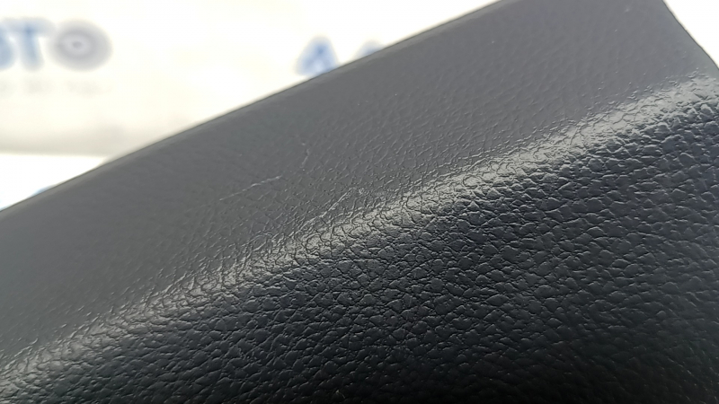 Накладка центральной консоли задняя Subaru Forester 14-18 SJ черная, царапины