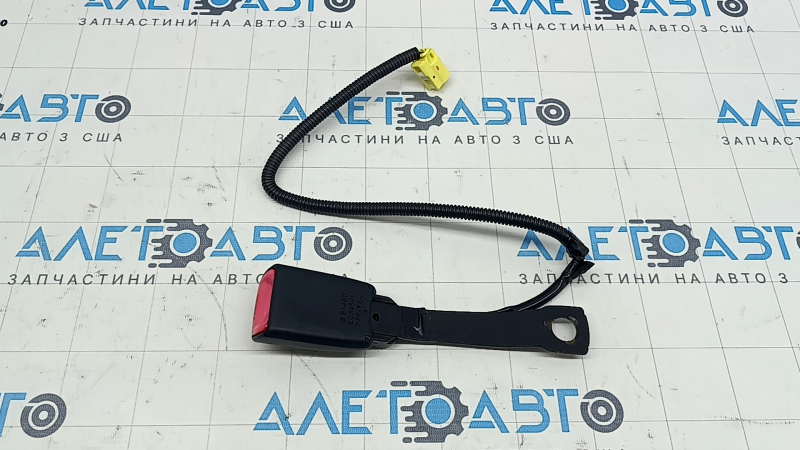 Защелка пассажирского ремня Subaru Forester 14-18 SJ