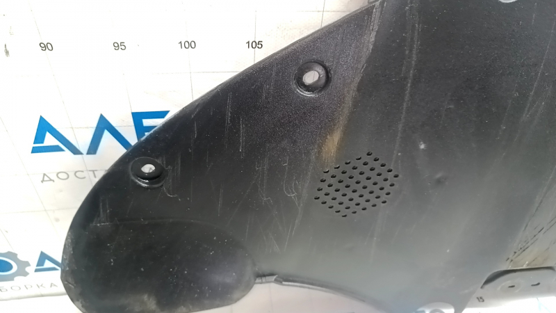 Защита переднего бампера Tesla Model 3 18-23 царапины, затерта