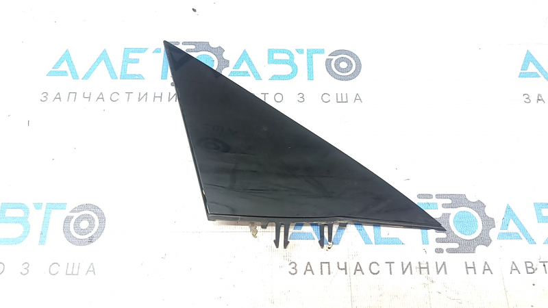 Накладка зеркала треугольник наружняя передняя правая Tesla Model 3 18-23 сломано крепление