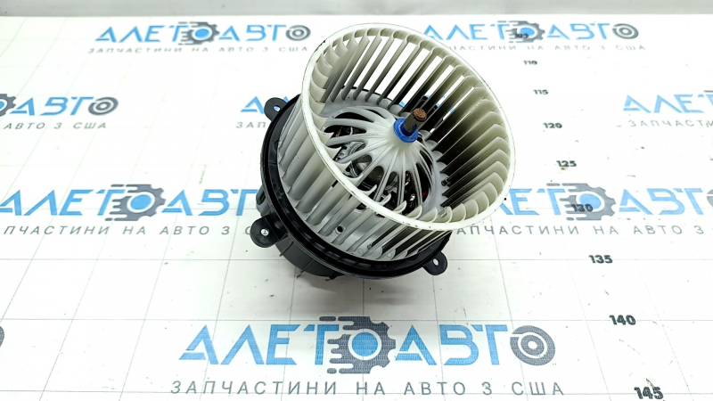 Мотор вентилятор печки 3 ряд Volvo XC90 16-23