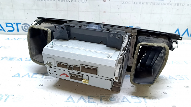 CD-changer, Радио, Магнитофон в сборе Honda Accord 13-17 с дефлекторами, полез хром