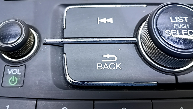 CD-changer, Радио, Магнитофон в сборе Honda Accord 13-17 с дефлекторами, полез хром