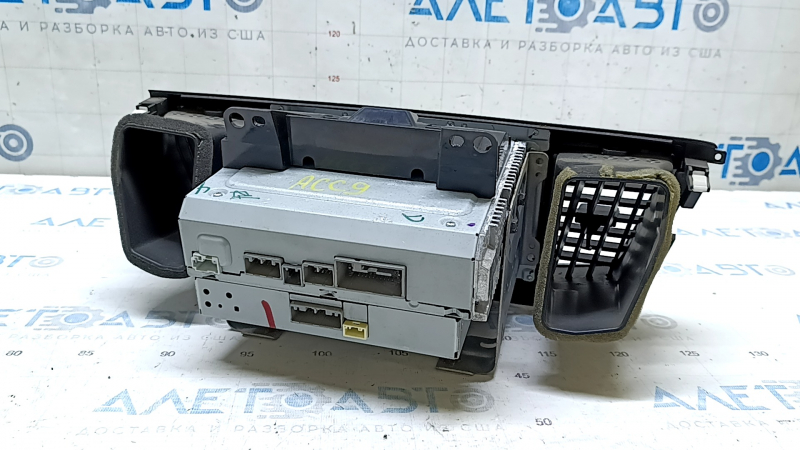 CD-changer, Радио, Магнитофон в сборе Honda Accord 13-17 с дефлекторами, полез хром