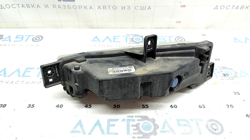 Противотуманная фара птф правая BMW X3 G01 18-21 светлая, песок