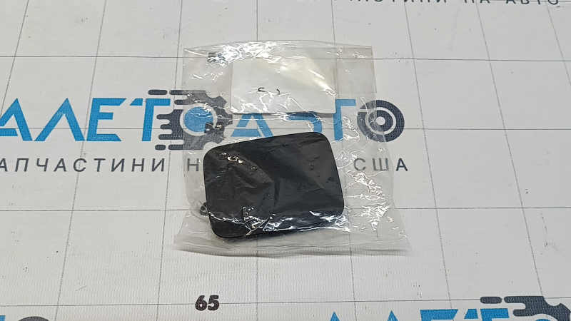 Заглушка буксировочного крюка заднего бампера левая Toyota Prius 50 Prime 17-22 структура