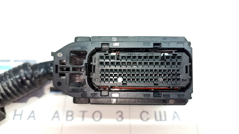 Фишка на блок ECU компьютер двигателя Honda CRV 22-22 hybrid большая