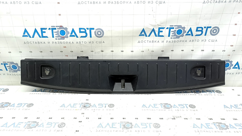Накладка проема багажника BMW i3 14-21 черная, царапины