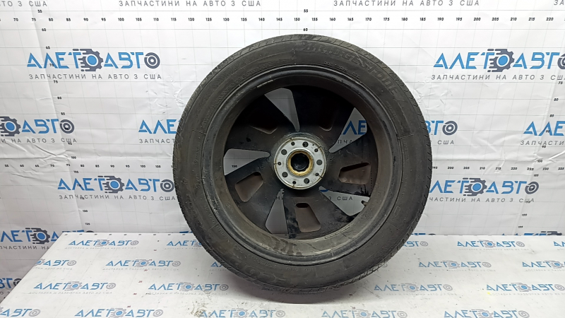 Диск колесный R19х5J ET43 BMW i3 14-21 Style 429 с резиной 155/70 4.5мм, легкая бордюрка, потрескана резина