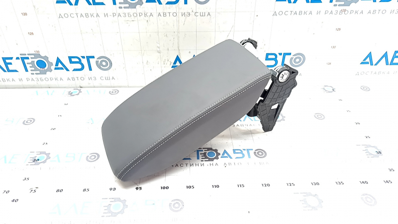 Подлокотник Volkswagen ID.4 23-26 кожа серая