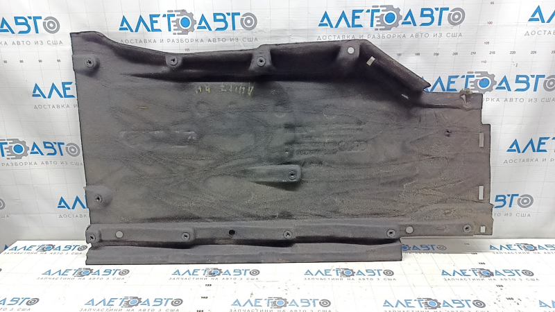 Защита днища правая Audi A4 B9 17-20 надрывы