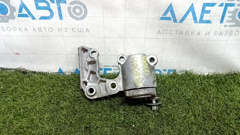 Натяжитель с кронштейном Lexus ES350 13-18 3.5L без ролика