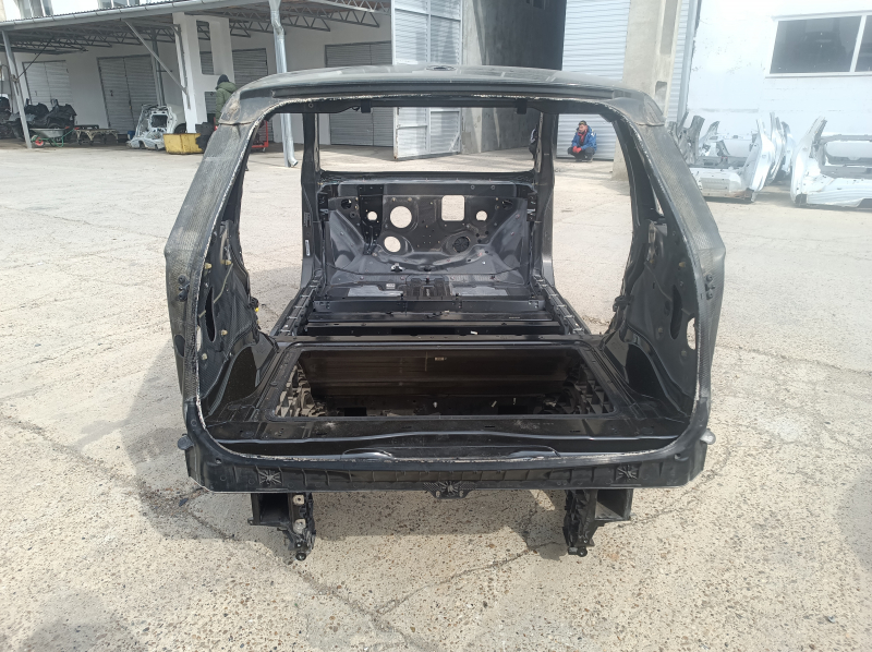 Кузов BMW i3 14-21 в сборе с рамой