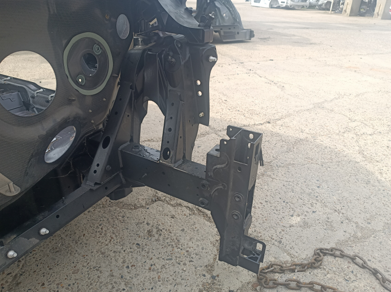 Кузов BMW i3 14-21 в сборе с рамой
