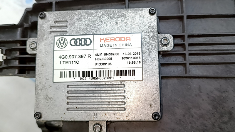 Фара передняя правая в сборе Audi Q3 8U 16-18 ксенон, под полировку