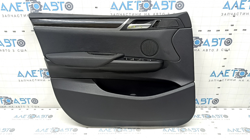 Обшивка двери передней левой для BMW X3 F25 2011-2017 с царапинами и надломом ручки