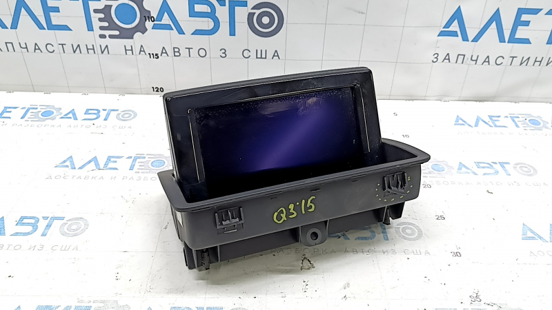 Монитор, дисплей, навигация в сборе Audi Q3 8U 15-18 7" сломано крепление, пятна на экране