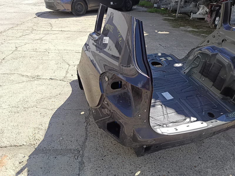 Задняя левая четверть кузова VW Tiguan 09-18, в хорошем состоянии, без повреждений