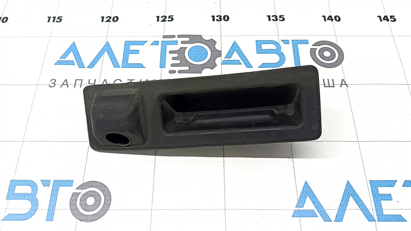 Ручка двери багажника с кнопкой BMW X3 F25 15-17 под камеру, сломано крепление