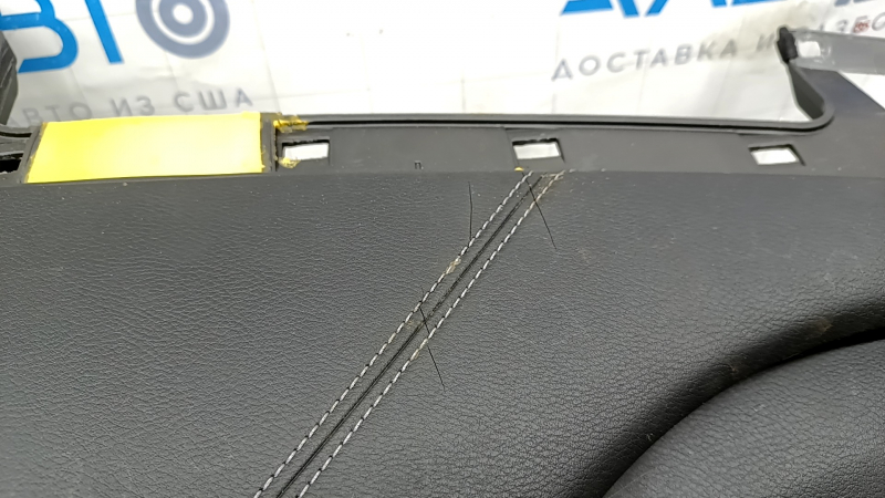 Торпедо передняя панель без AIRBAG Infiniti Q50 18-21 черная, под динамик, трещины, побелел пластик