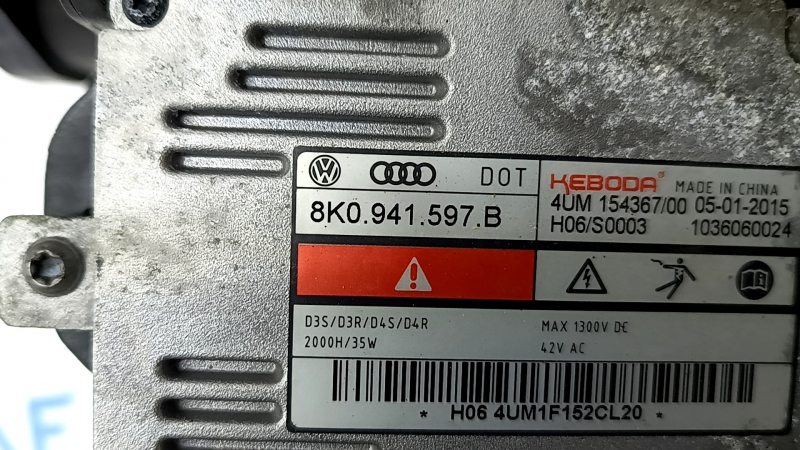 Фара передняя правая в сборе Audi Q7 4L 10-15 ксенон, мутное стекло, паутинка