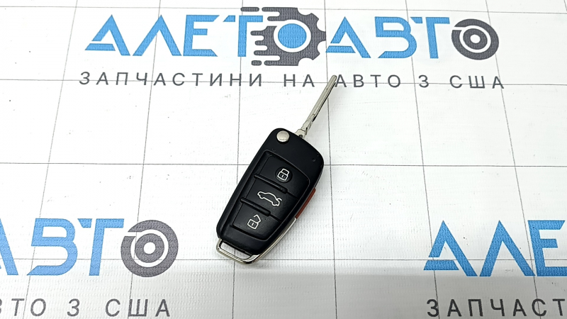 Ключ Audi Q7 4L 10-15 4 кнопки, тычки, облез хром