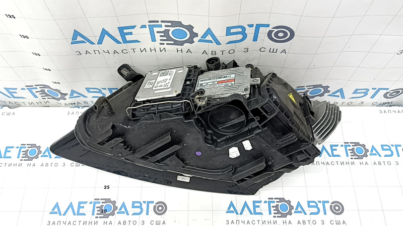 Фара передняя правая в сборе Audi Q5 8R 13-17 рест, ксенон, песок, паутинка