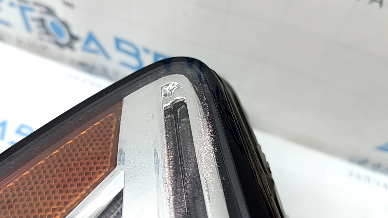 Фара передняя правая в сборе Audi Q5 8R 13-17 рест, ксенон, песок, паутинка