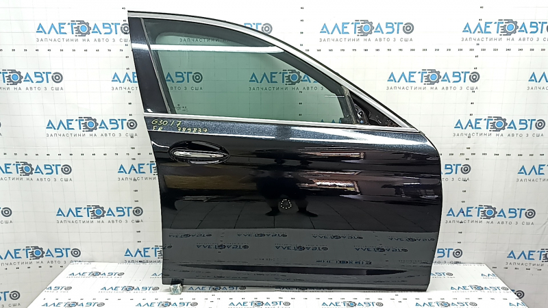 Дверь в сборе передняя правая BMW 5 G30 17-23 keyless, черный 668, царапины на молдинге, тычка